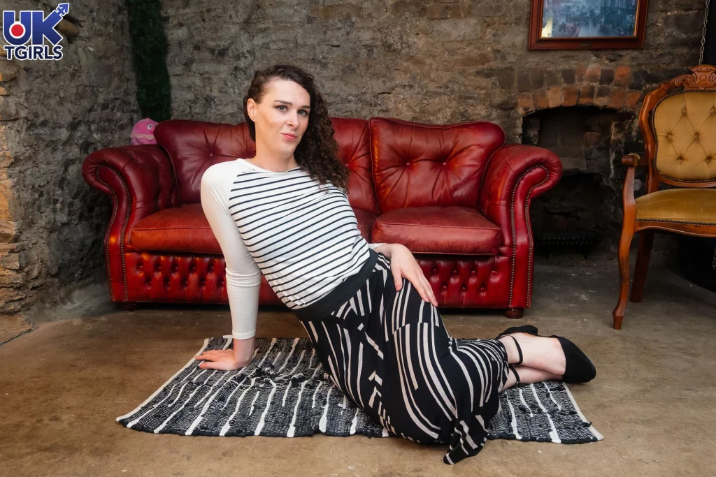 UK-TGIRLS: It's Sexy Time in Wales!